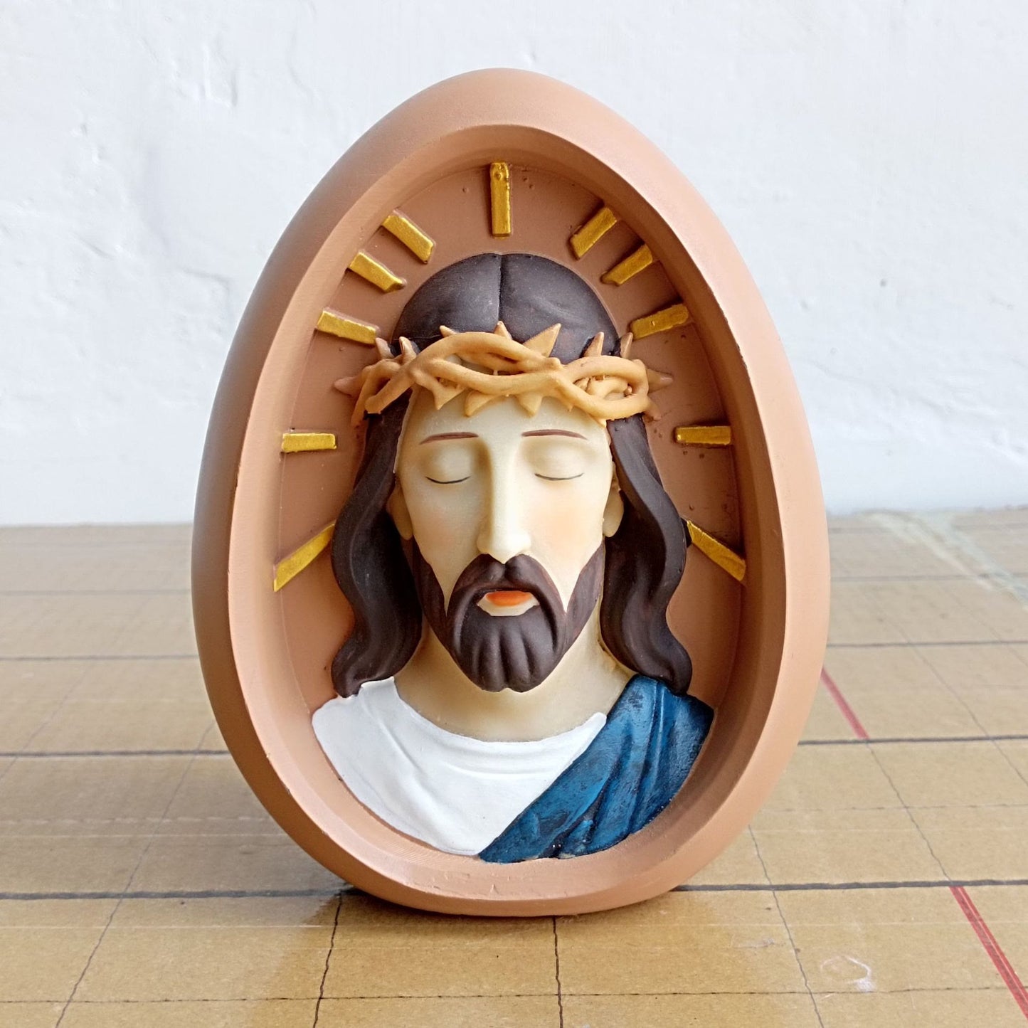 Christianartworkshop Jesus with Crown of Thorns Desktop Decoration: A Home Decor Highlighting Faith