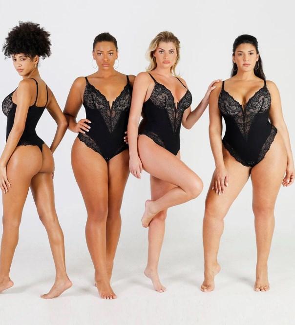 Popilush Deep-V Neck Built-in Shaper Lace Bodysuit - live