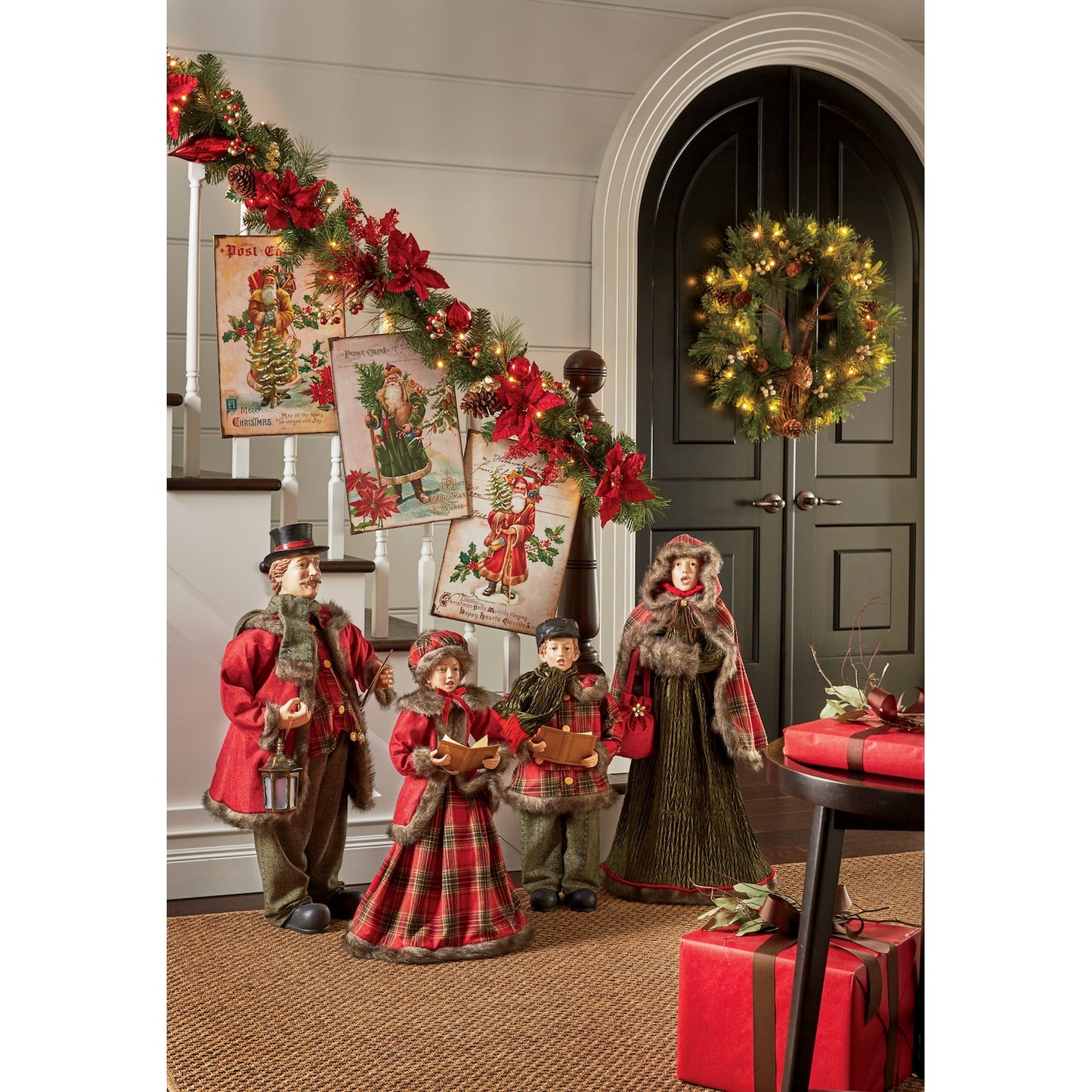Set of 4 Musical Victorian Carolers